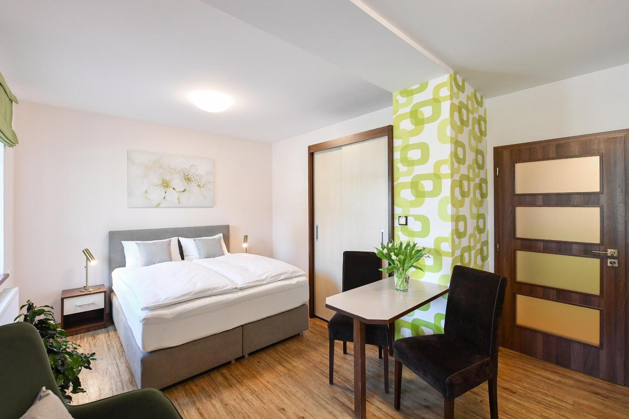 Apartmany Na Seniku Třeboň Dış mekan fotoğraf