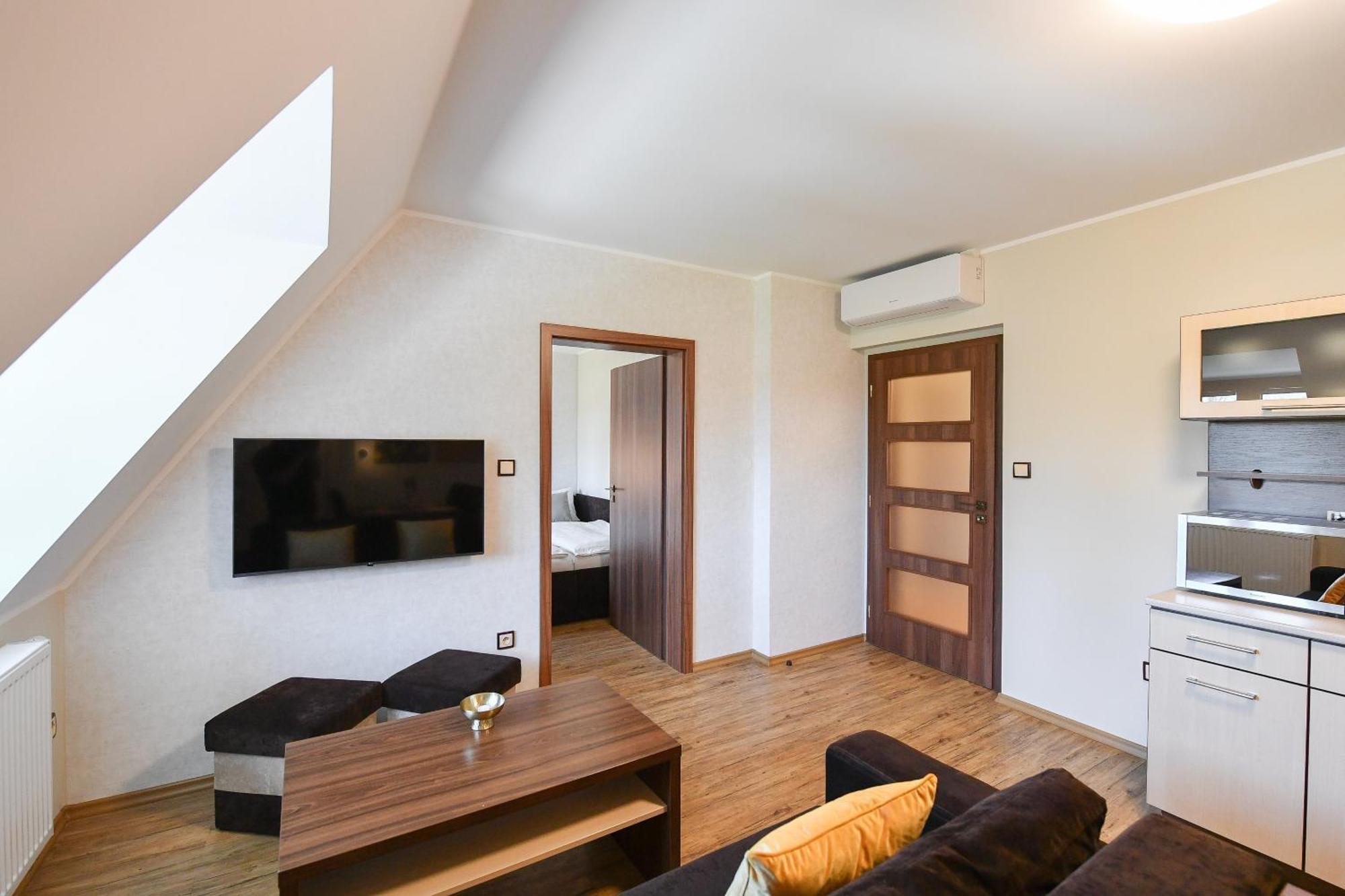 Apartmany Na Seniku Třeboň Dış mekan fotoğraf